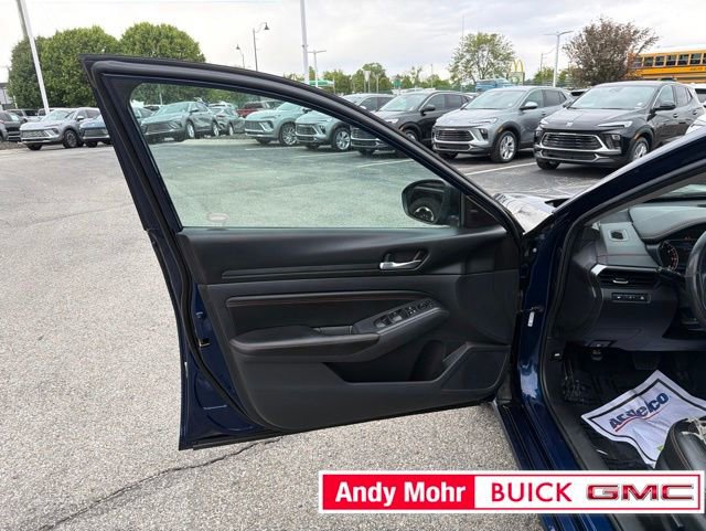 Used 2021 Nissan Altima 2.0 SR FWD image 22