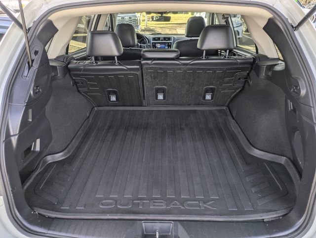 Used 2019 Subaru Outback 3.6R Limited image 29