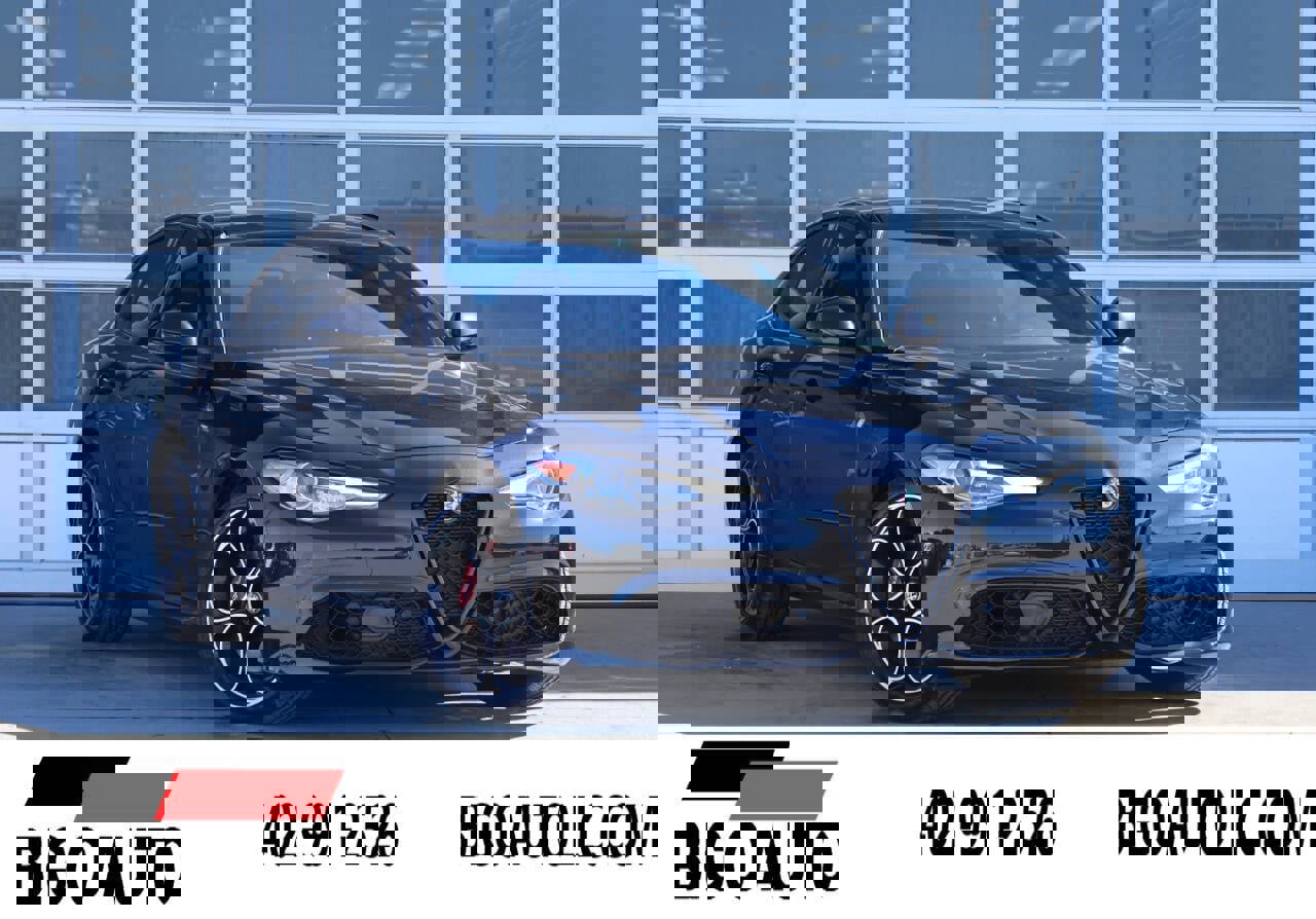 Used 2022 Alfa Romeo Giulia Ti image 1