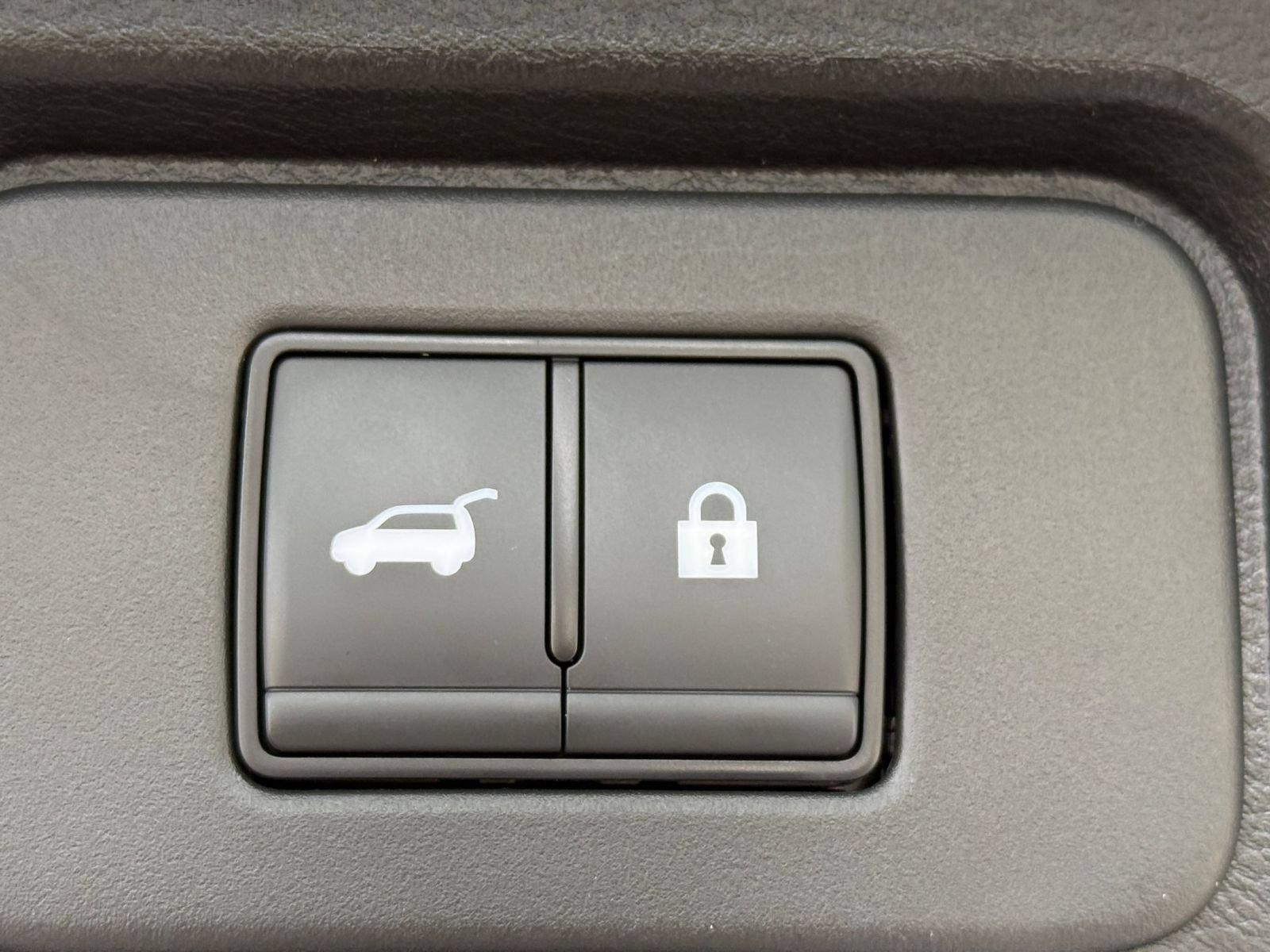 Used 2026 Nissan Rogue SV AWD/4WD image 20