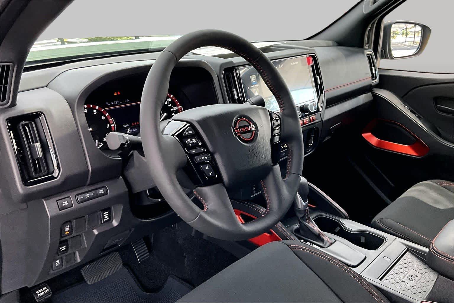 New 2026 Nissan Frontier Pro-X w/ Pro-X Convenience Package RWD image 8