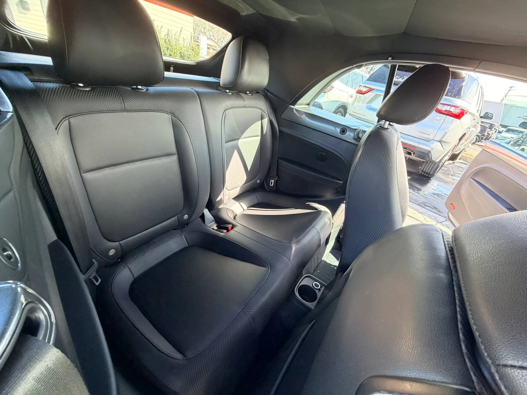 Used 2018 Volkswagen Beetle 2.0T SE image 14