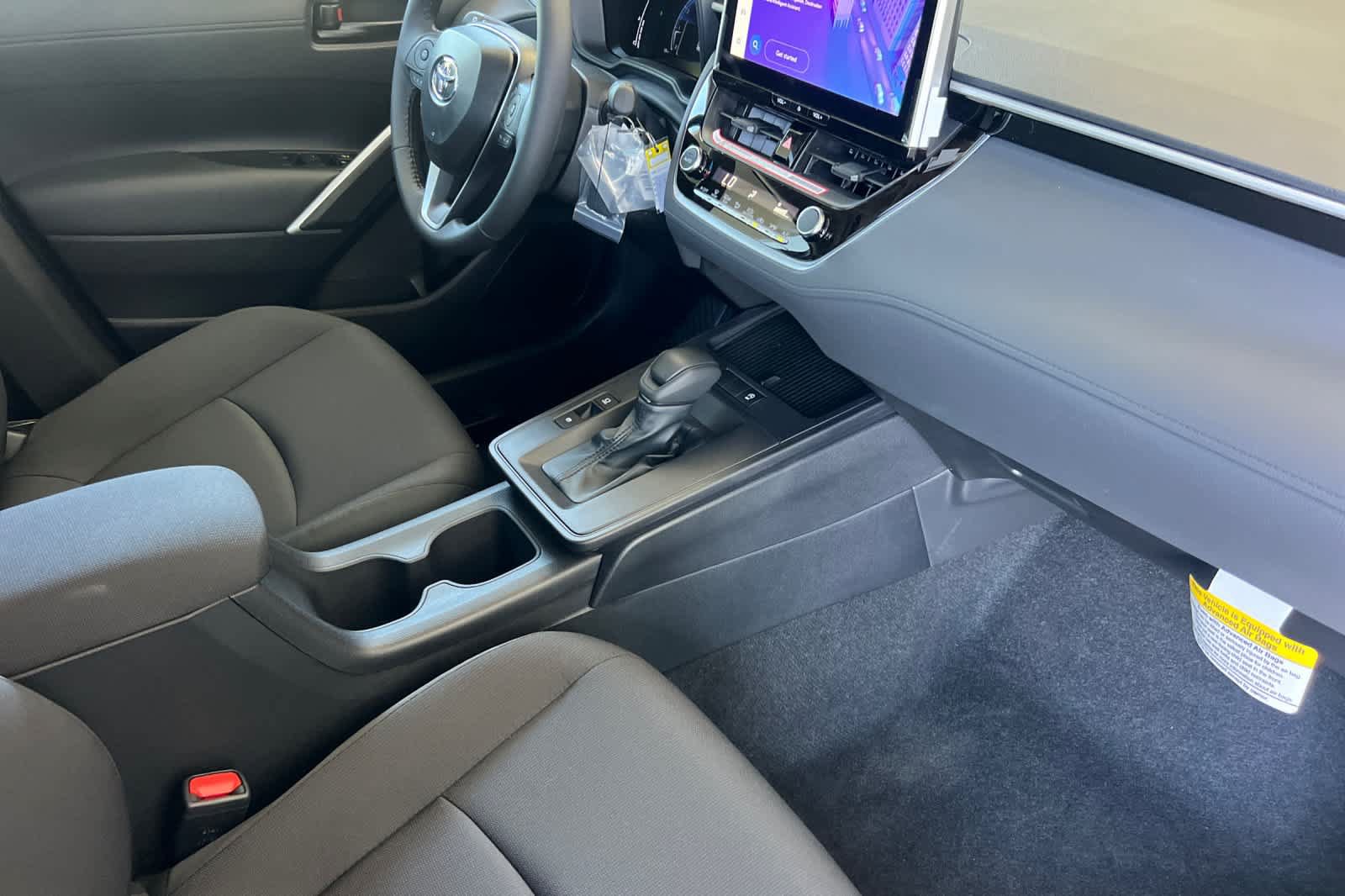 New 2026 Toyota Corolla Cross LE w/ Moonroof Package FWD image 14