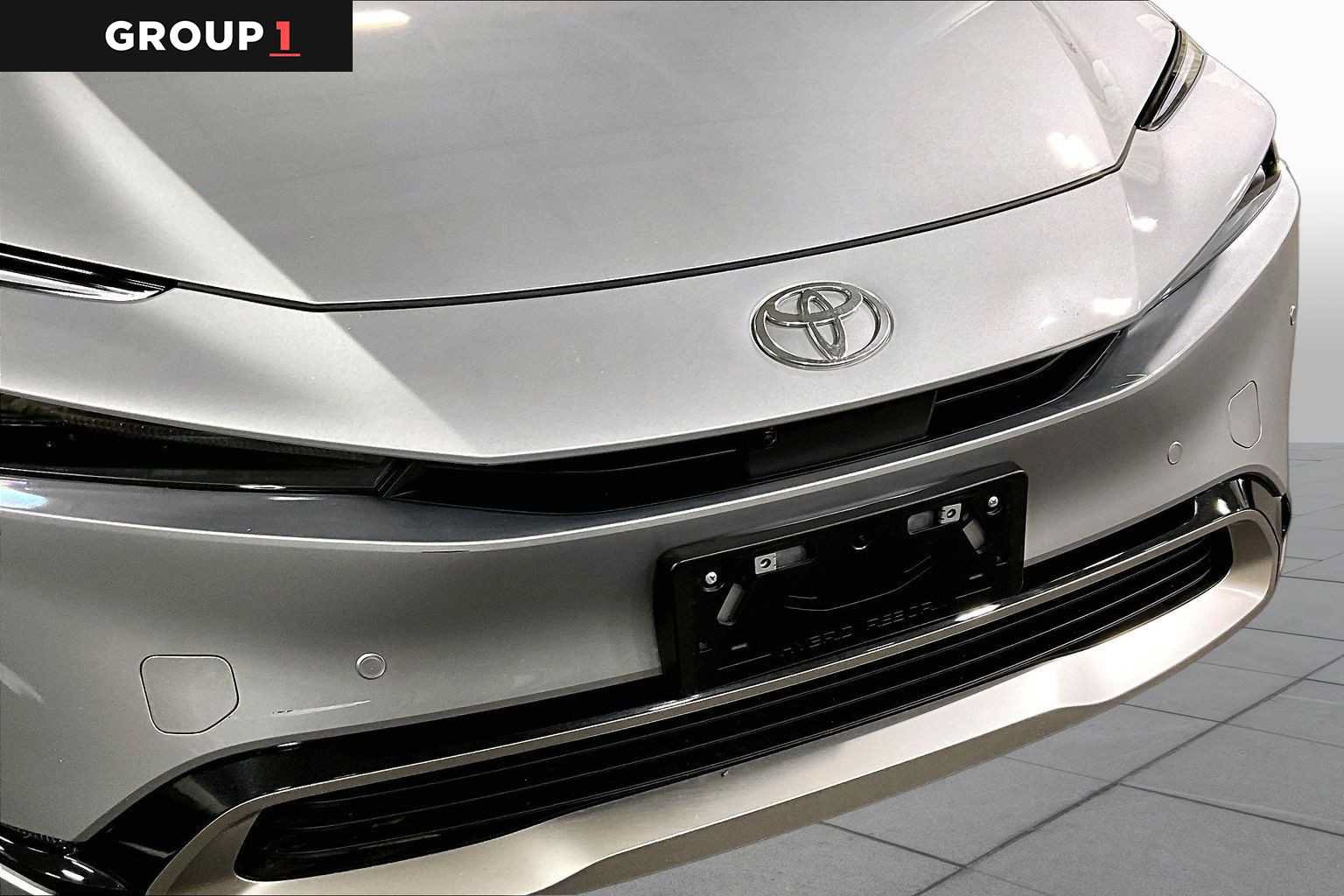 Certified 2025 Toyota Prius Plug-In Hybrid w/ Limited Premium Package FWD image 30