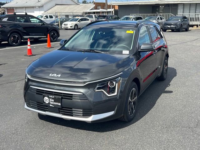 Certified 2023 Kia Niro EX w/ EX Cold Weather Package FWD image 3