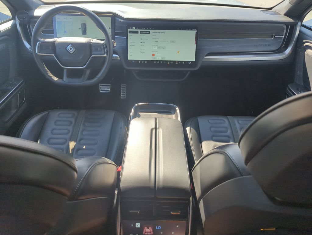 Used 2024 Rivian R1S Adventure Dual AWD/4WD image 14