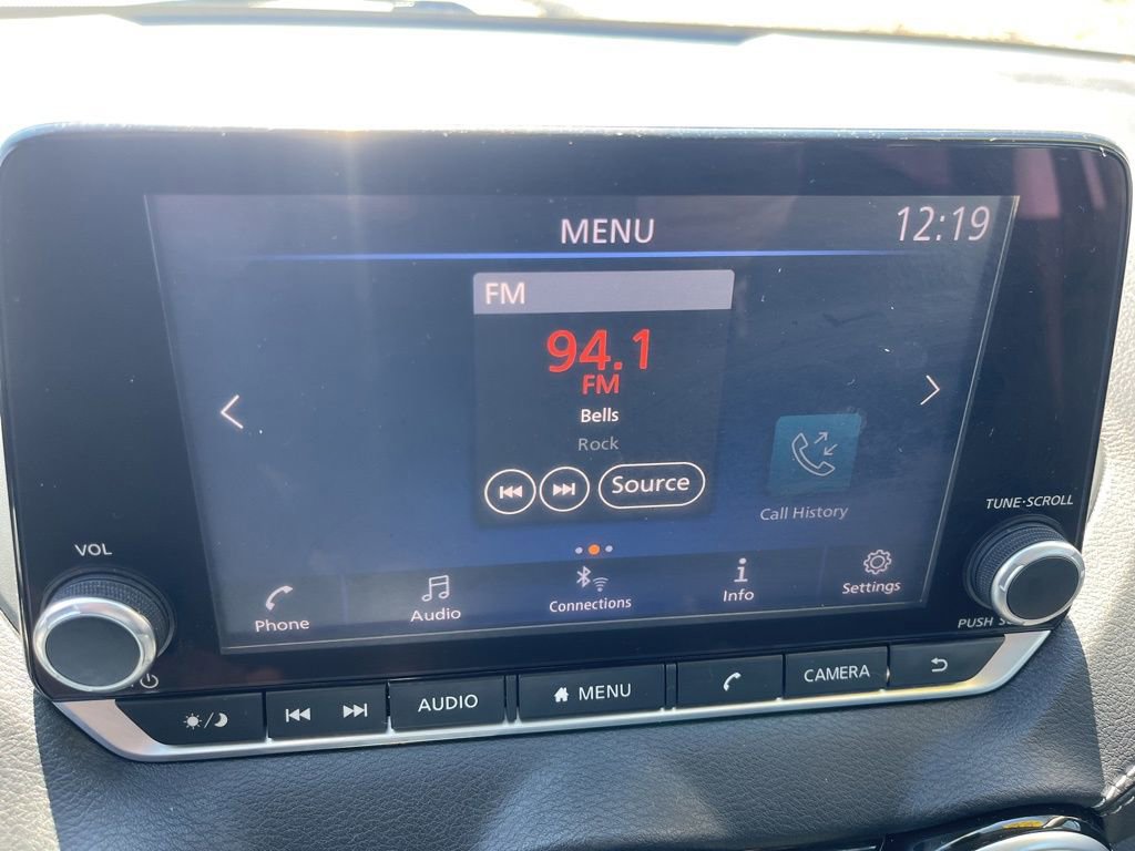 Certified 2020 Nissan Sentra SV w/ Trunk Package image 15