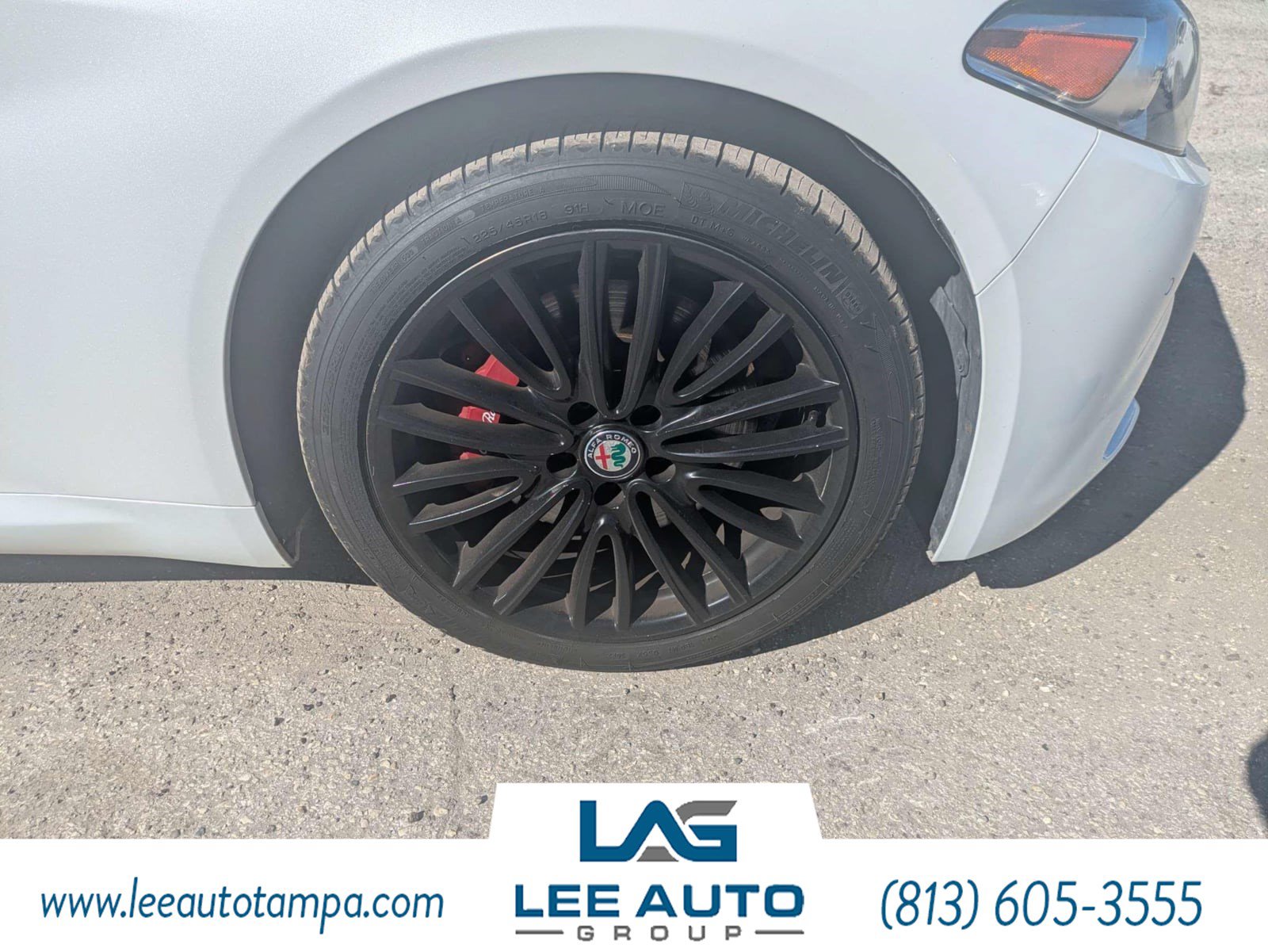 Used 2017 Alfa Romeo Giulia Ti w/ TI Lusso Light Wood Package AWD/4WD image 10