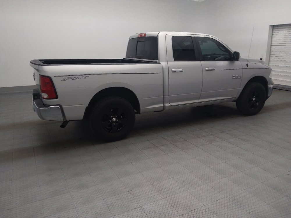 Used 2017 RAM 1500 Classic SLT RWD image 10