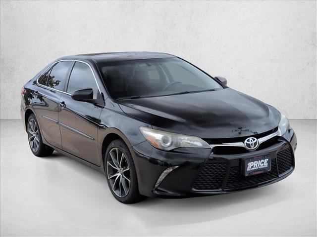 Used 2017 Toyota Camry XSE w/ Moonroof Package FWD video 3
