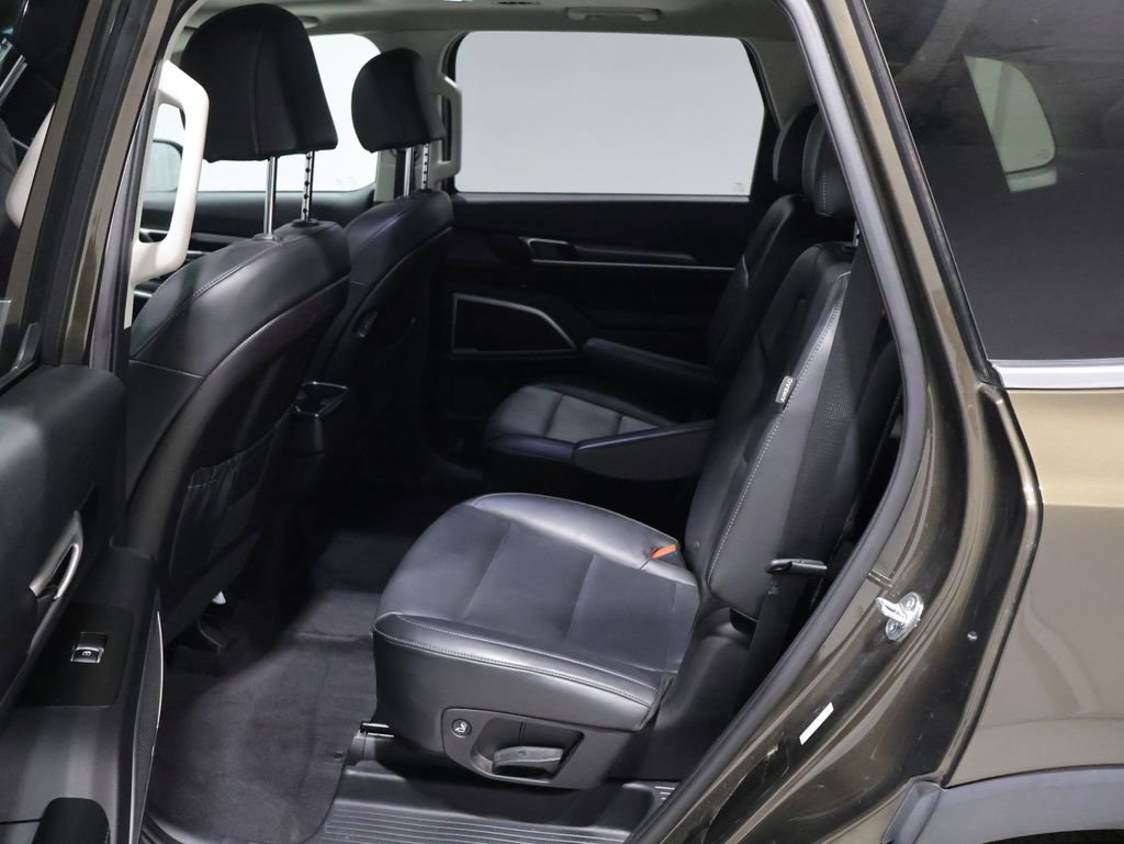 Used 2025 Kia Telluride S AWD/4WD image 18