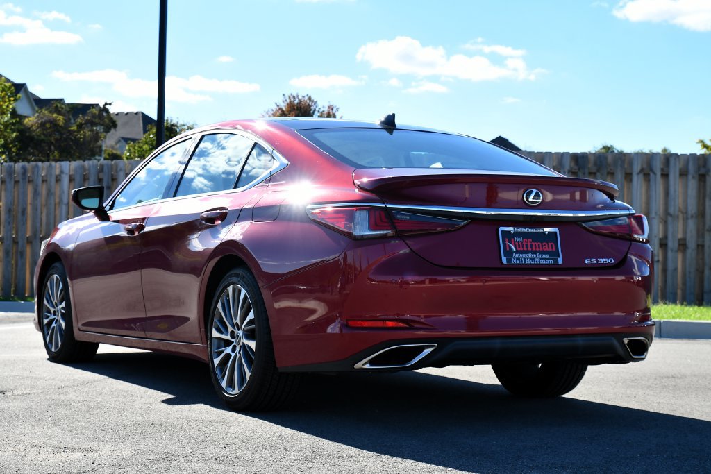 Used 2021 Lexus ES 350 w/ Premium Package FWD image 5