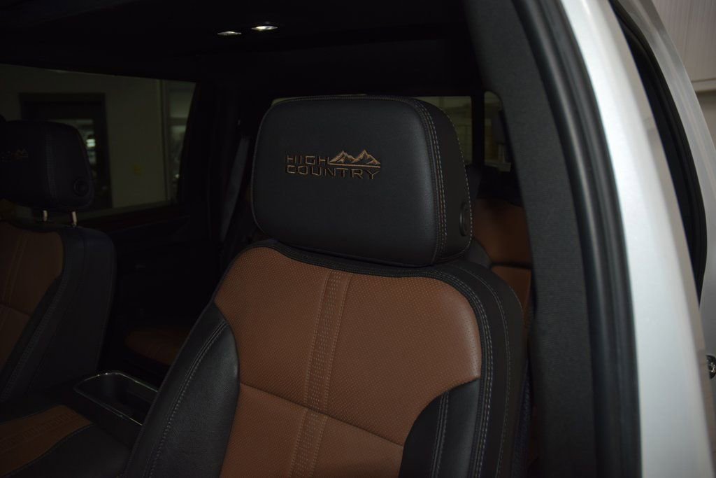 Used 2024 Chevrolet Silverado 2500 High Country w/ High Country Premium Package image 46