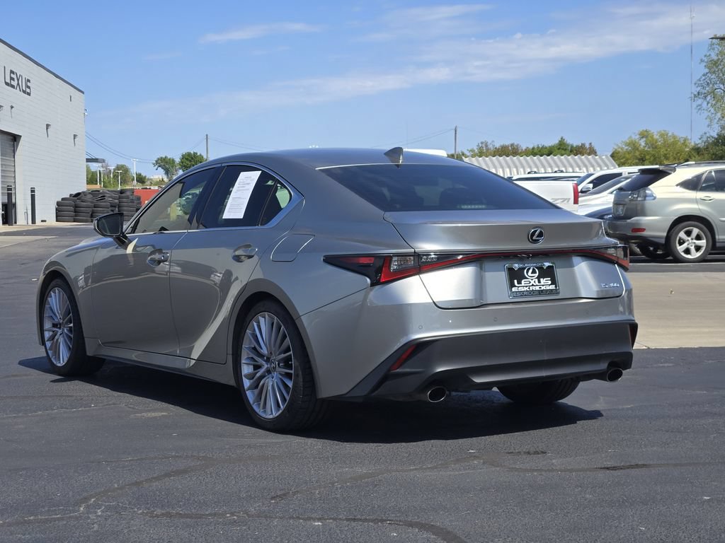 Used 2022 Lexus IS 300 w/ Premium Package RWD image 5