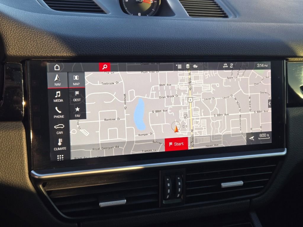 Certified 2020 Porsche Cayenne image 24