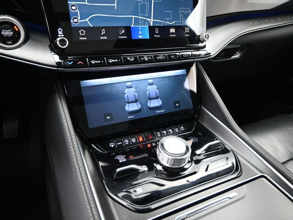 Used 2024 Jeep Grand Wagoneer L Series II w/ Quick Order Packagew 28T image 19