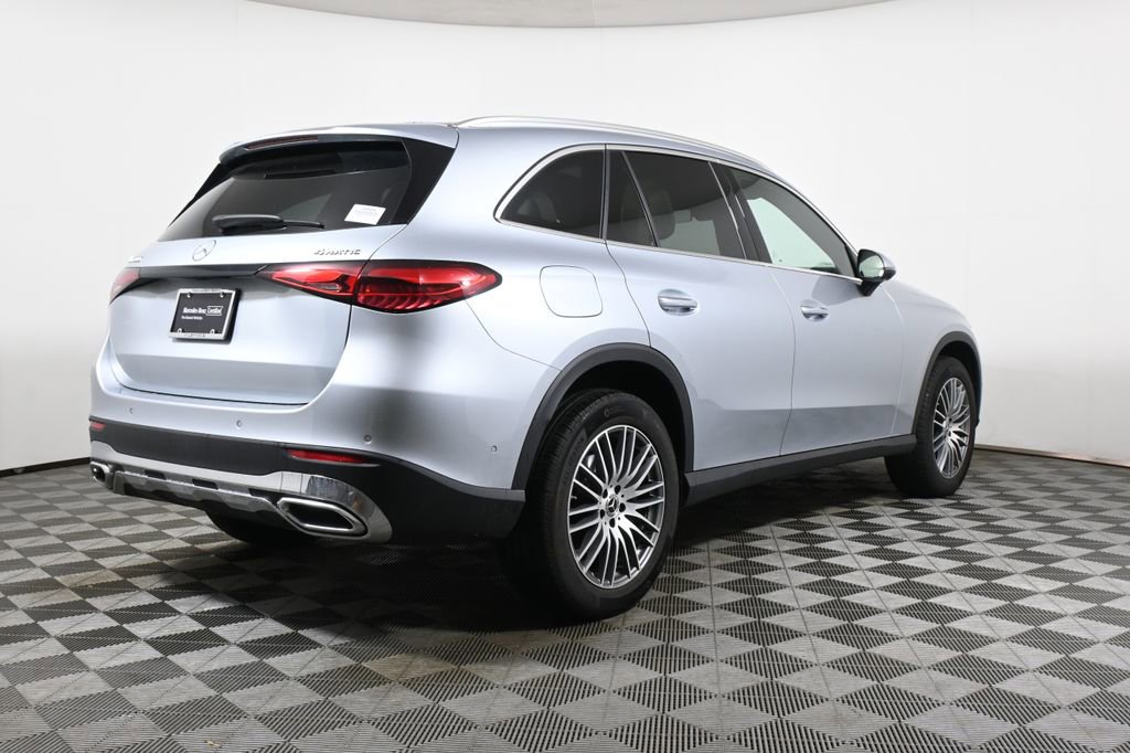 Used 2026 Mercedes-Benz GLC 300 4MATIC image 7