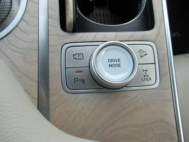 Used 2021 Genesis GV80 3.5T Advanced + w/ Advanced Package 06 image 25