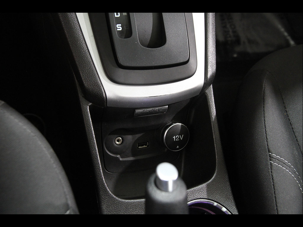 Used 2015 Ford Fiesta SE FWD image 12