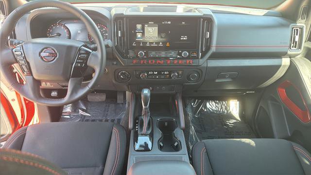 Used 2025 Nissan Frontier PRO-4X image 31