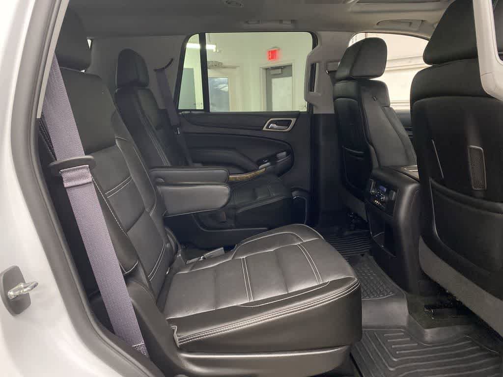 Used 2016 GMC Yukon Denali w/ Open Road Package AWD/4WD image 17
