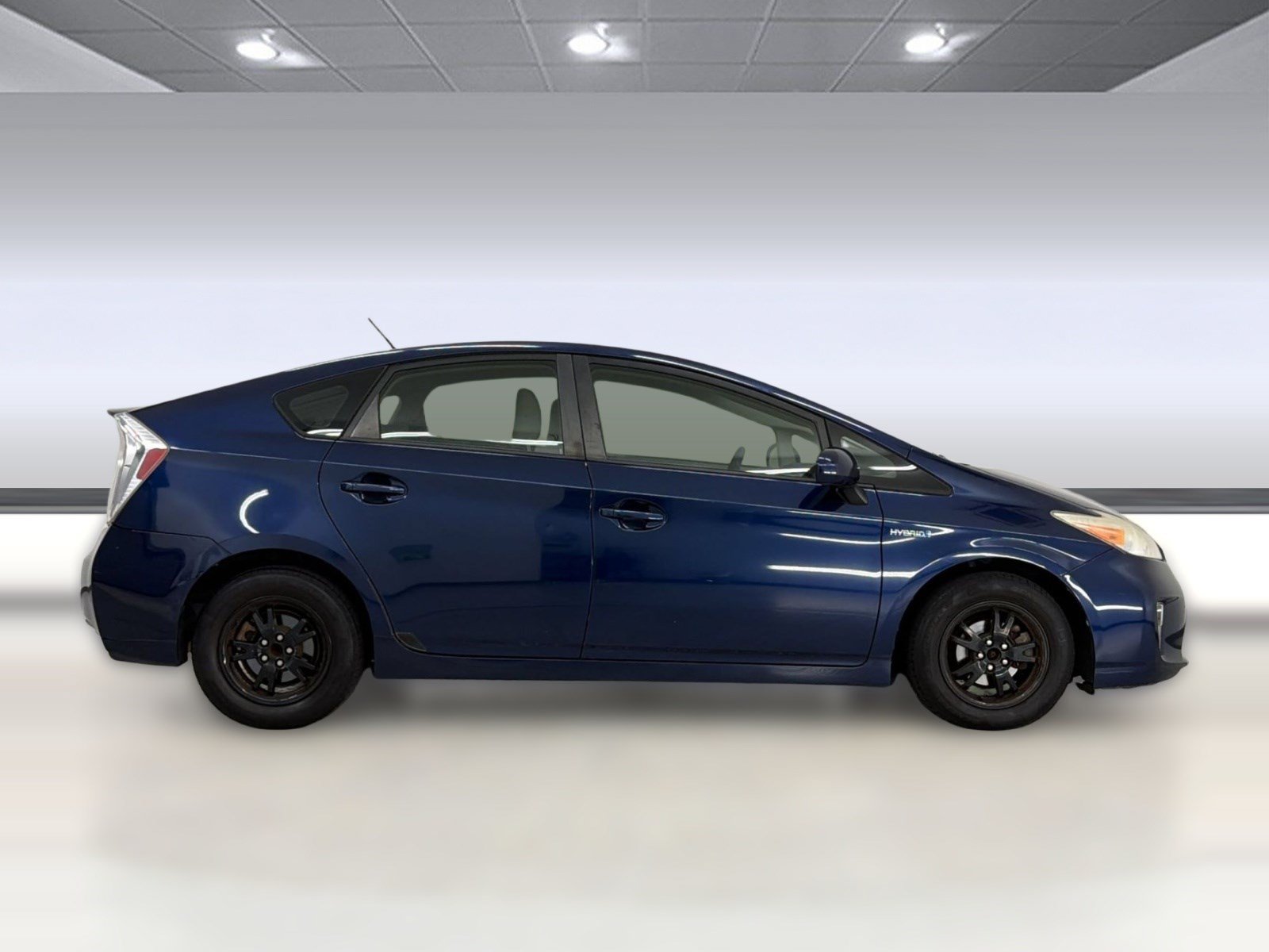 Used 2014 Toyota Prius Two FWD image 8