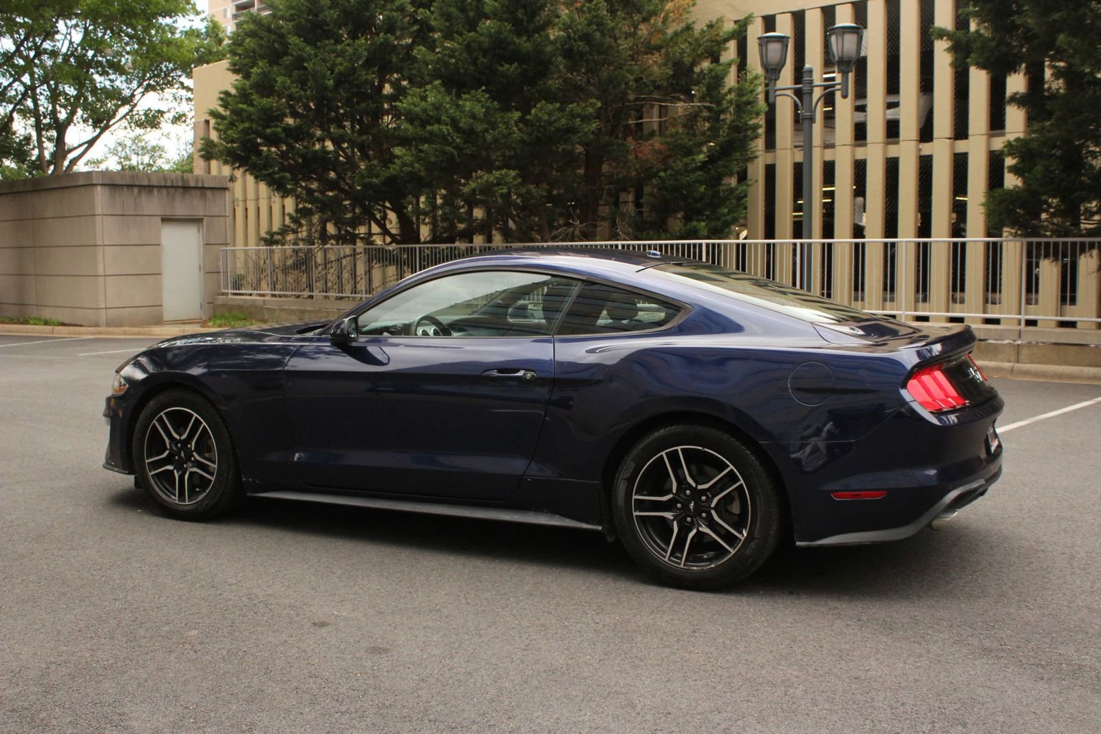 Used 2019 Ford Mustang Coupe w/ Equipment Group 101A RWD image 9