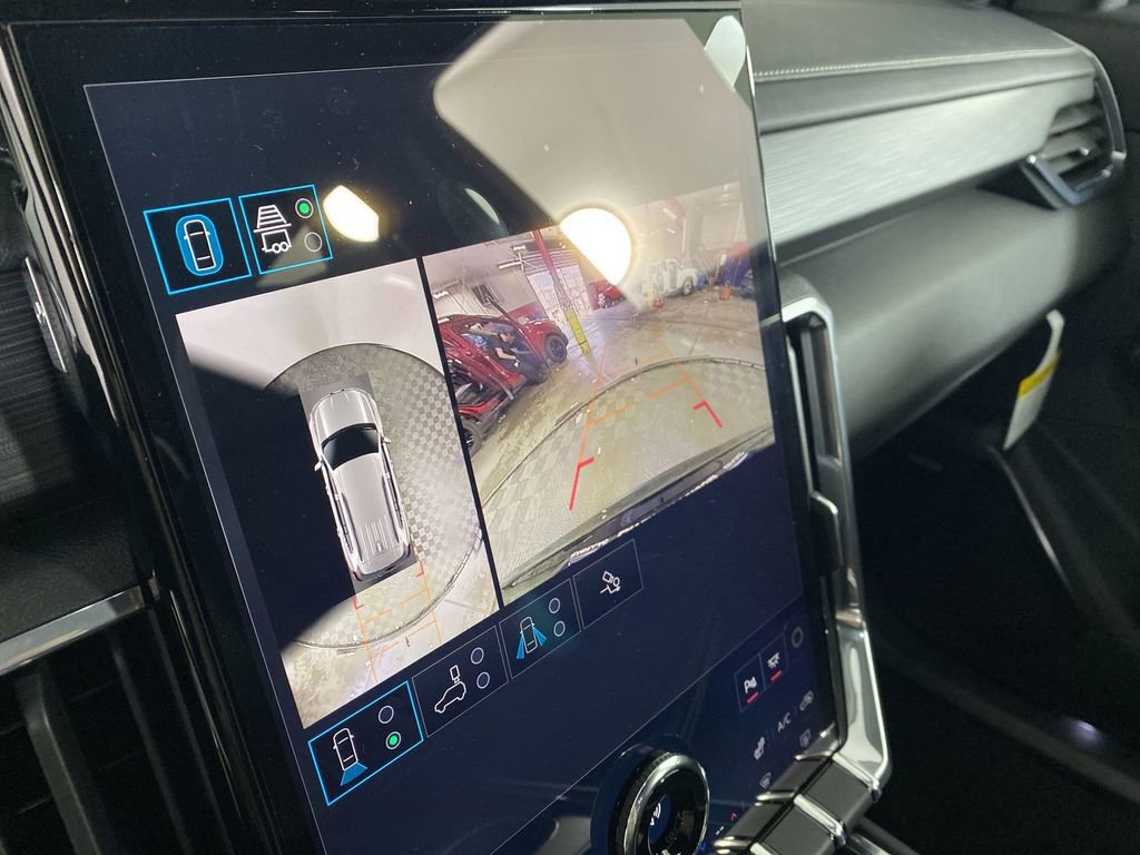 New 2026 GMC Acadia Elevation w/ Elevation Premium Package image 16