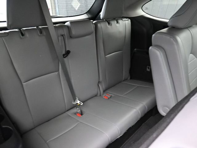 Used 2021 Toyota Highlander XLE image 44