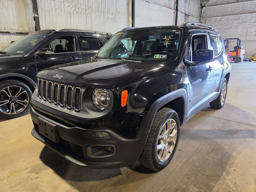 Used 2017 Jeep Renegade Latitude w/ Popular Equipment Group AWD/4WD image 1