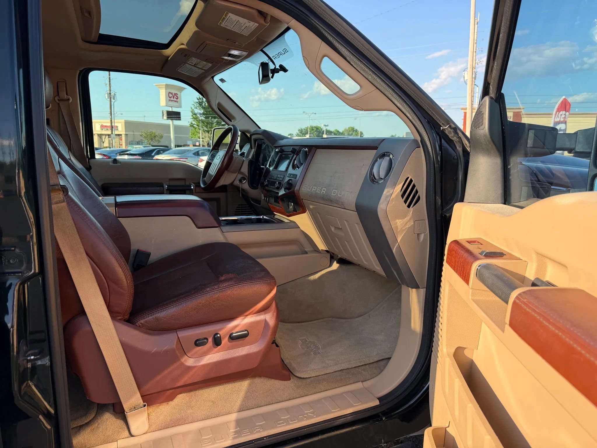 Used 2012 Ford F250 King Ranch w/ King Ranch w/Chrome Pkg AWD/4WD image 10