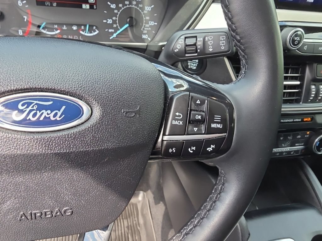 Used 2022 Ford Escape SEL AWD/4WD image 16