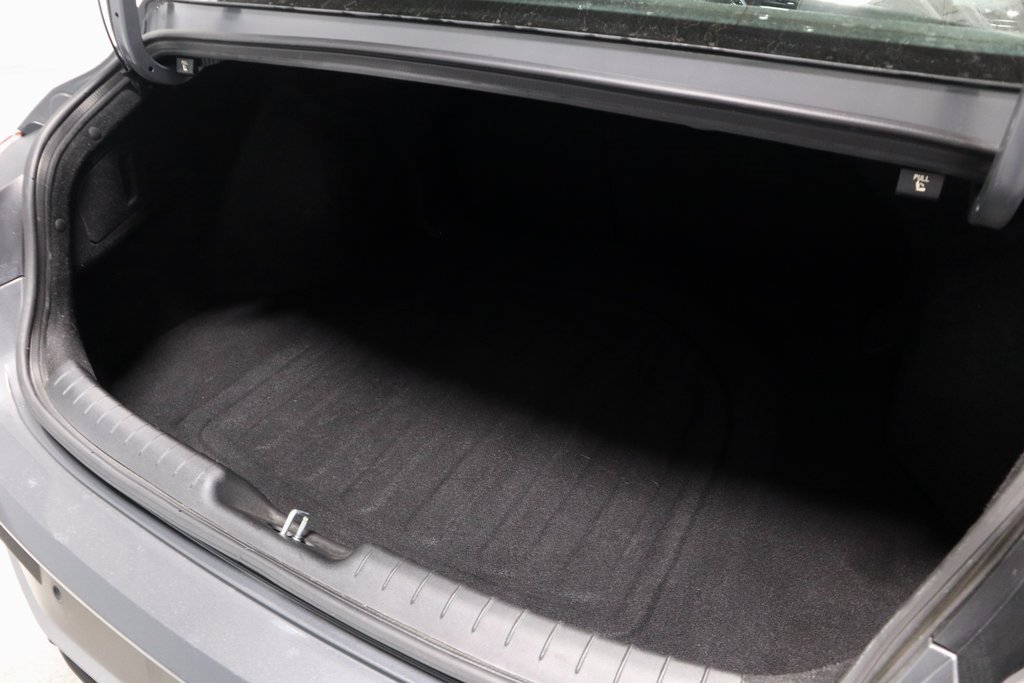 Certified 2024 Hyundai Elantra Limited image 14