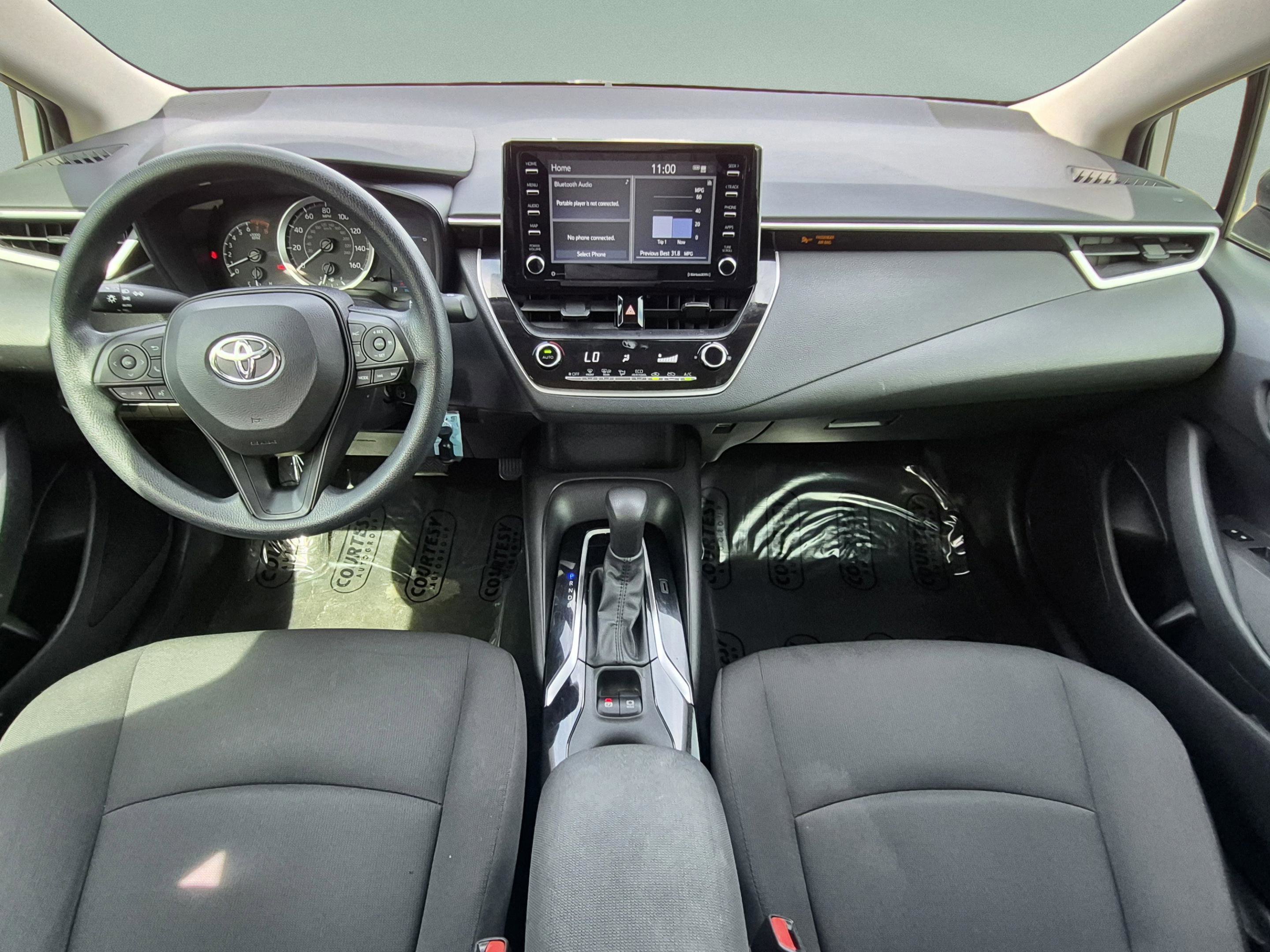 Used 2021 Toyota Corolla LE FWD image 10