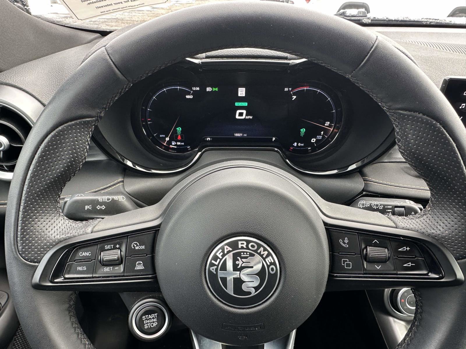 Used 2024 Alfa Romeo Tonale Ti image 22