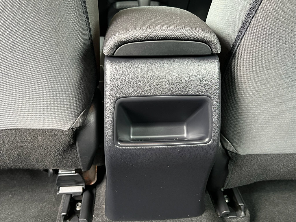 Used 2022 Toyota Corolla LE image 28