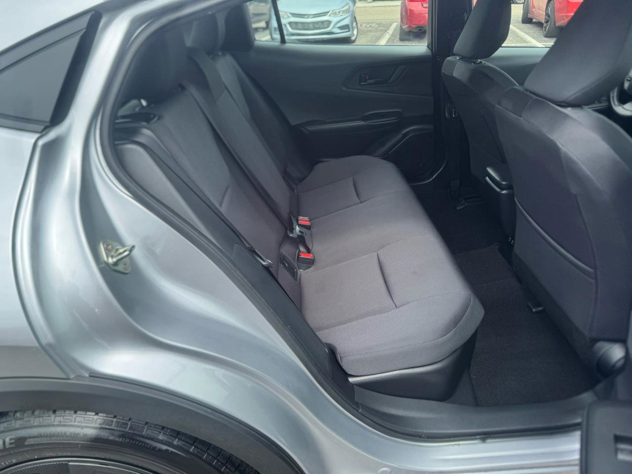 Used 2025 Toyota Prius LE image 27