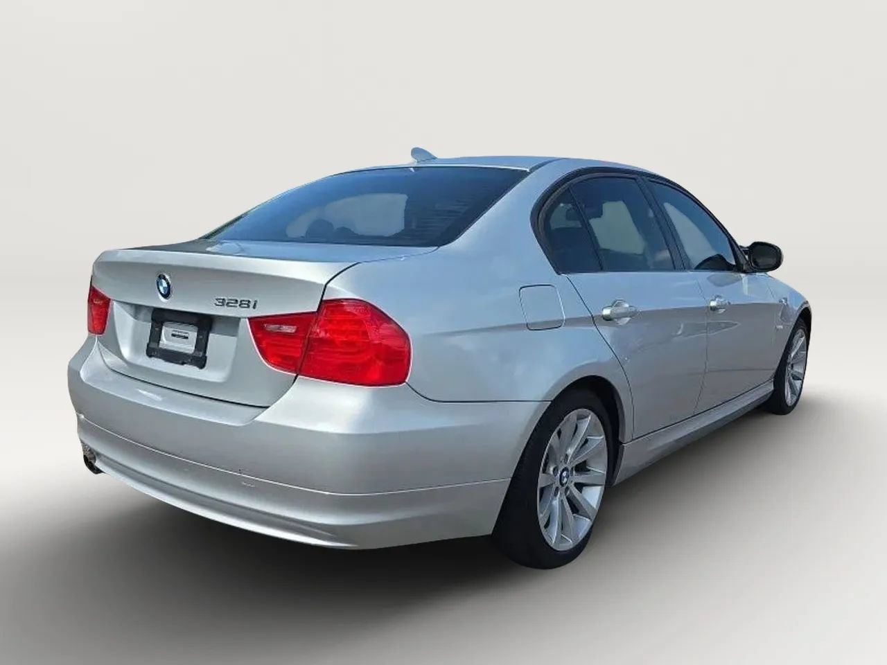 Used 2011 BMW 328i Sedan RWD image 7