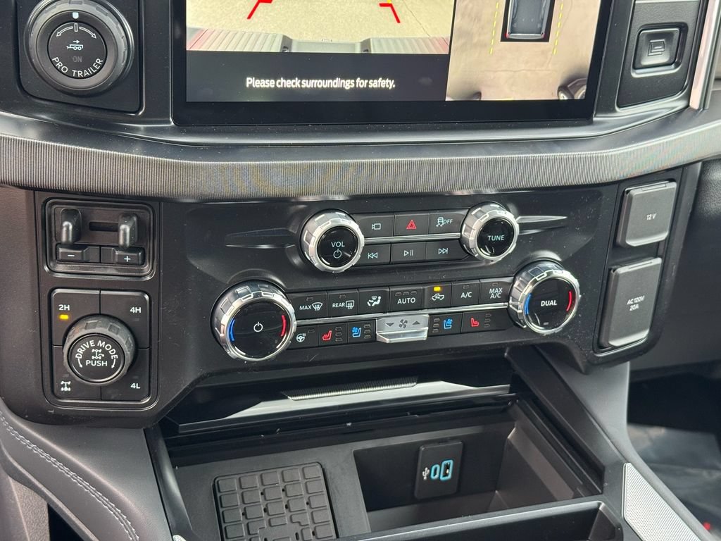 New 2026 Ford F350 Platinum w/ Tremor Off-Road Package AWD/4WD image 19