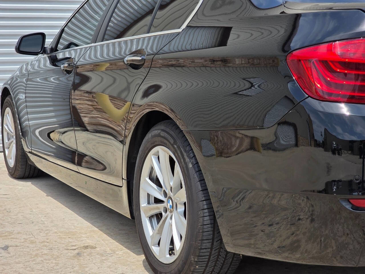 Used 2016 BMW 528i Sedan RWD image 37