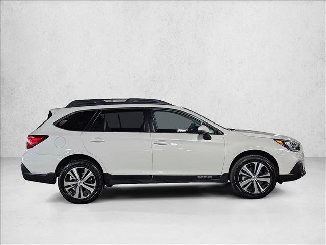 Used 2019 Subaru Outback 2.5i Limited AWD/4WD image 4