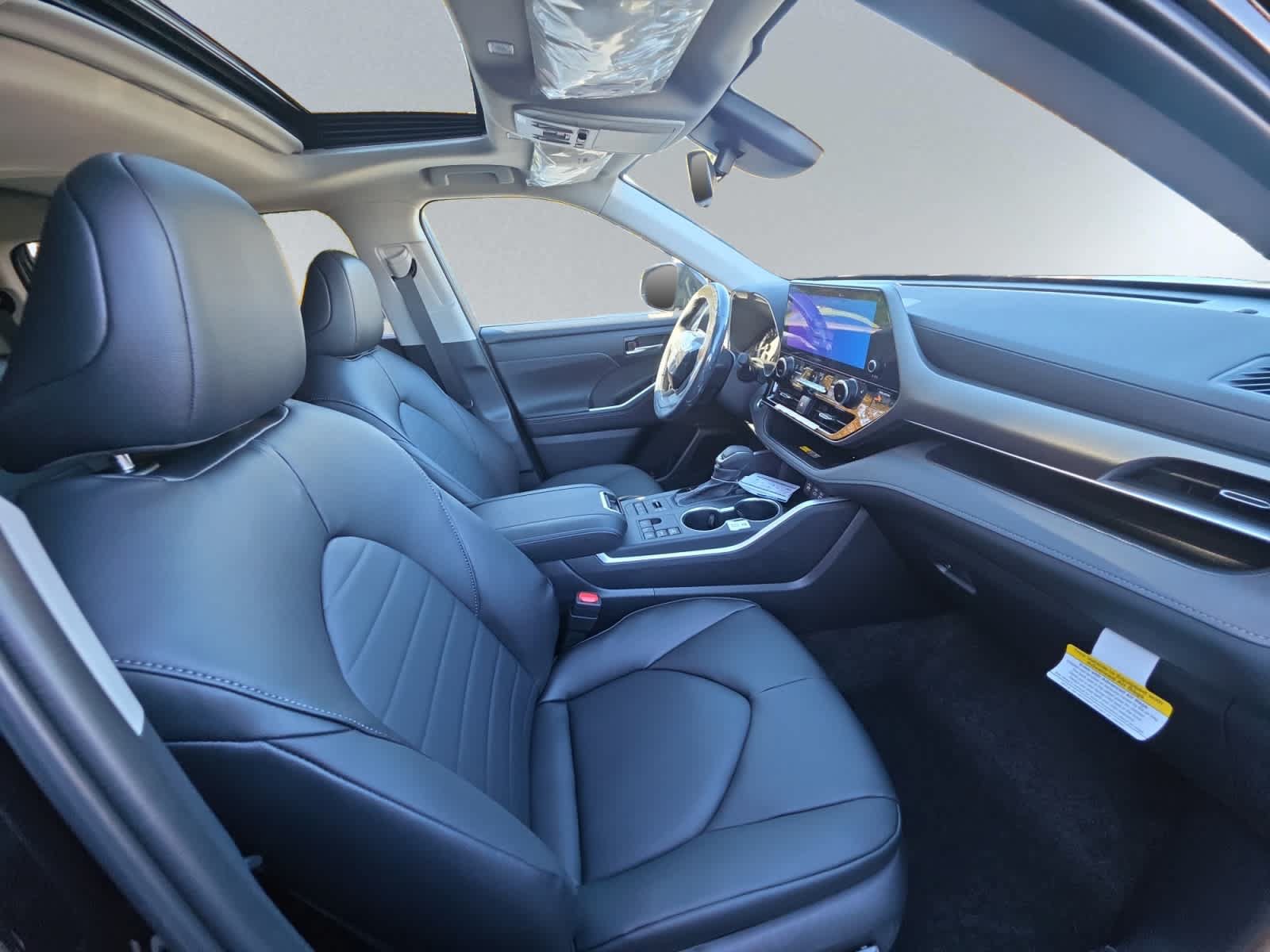 New 2026 Toyota Highlander XLE AWD/4WD image 20