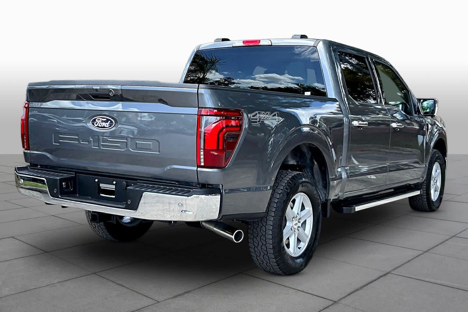 Used 2025 Ford F150 Lariat AWD/4WD image 23