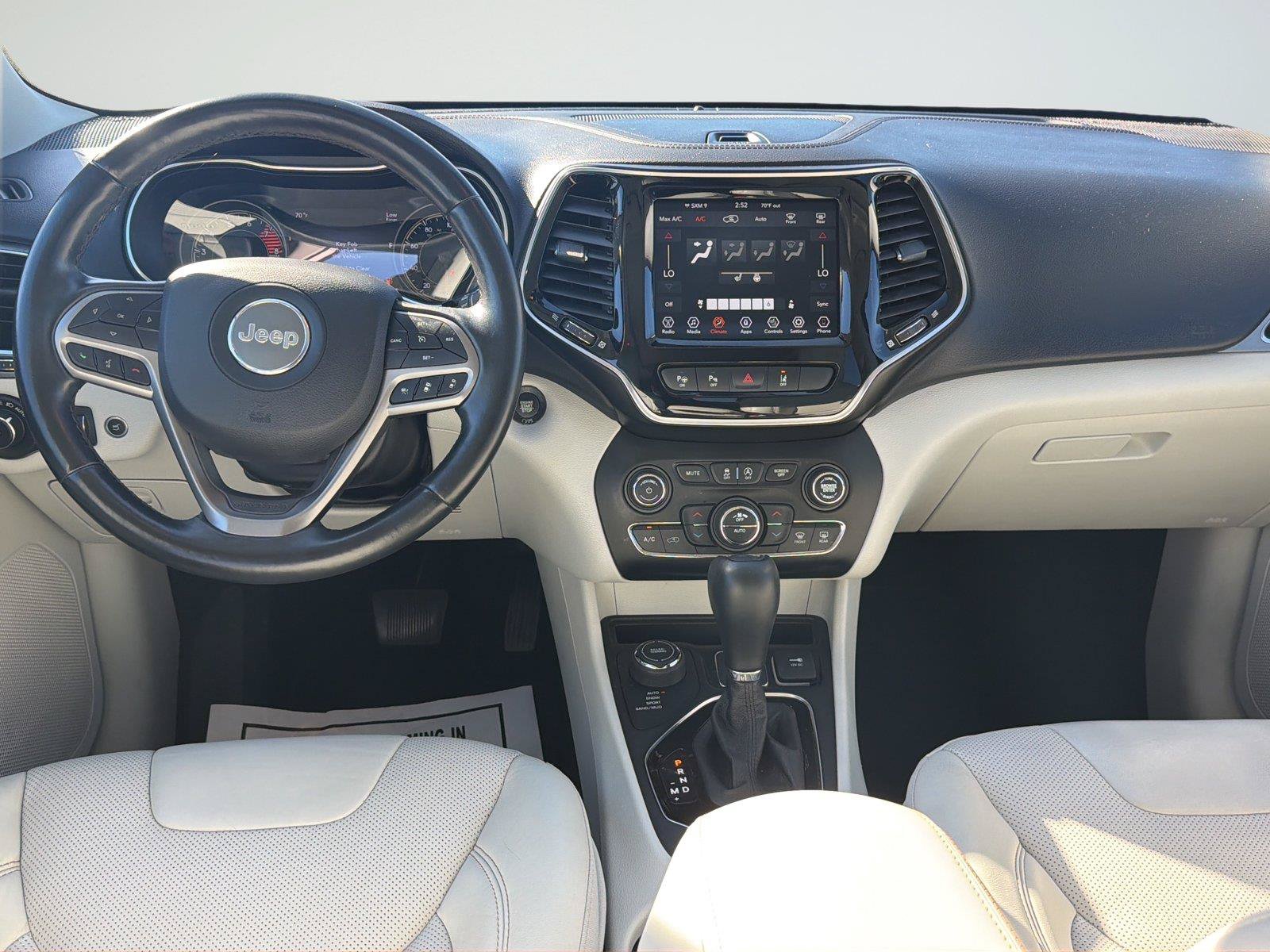 Used 2021 Jeep Cherokee Limited AWD/4WD image 12
