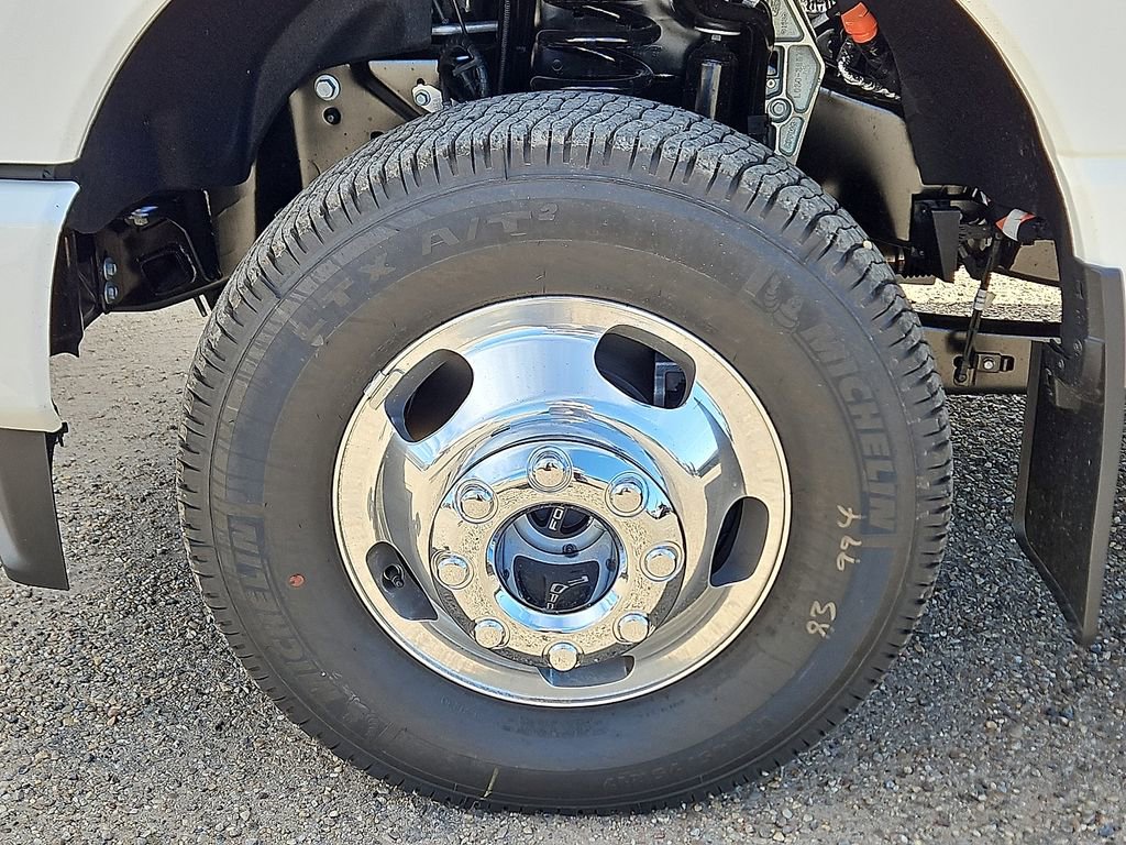 New 2026 Ford F350 Platinum image 5