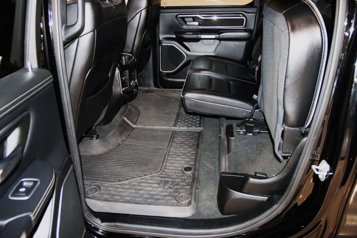 Used 2023 RAM 1500 Laramie AWD/4WD image 63