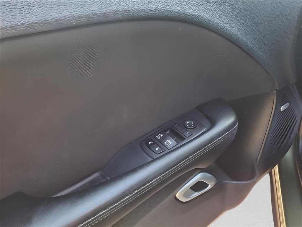 Used 2023 Dodge Challenger GT image 33