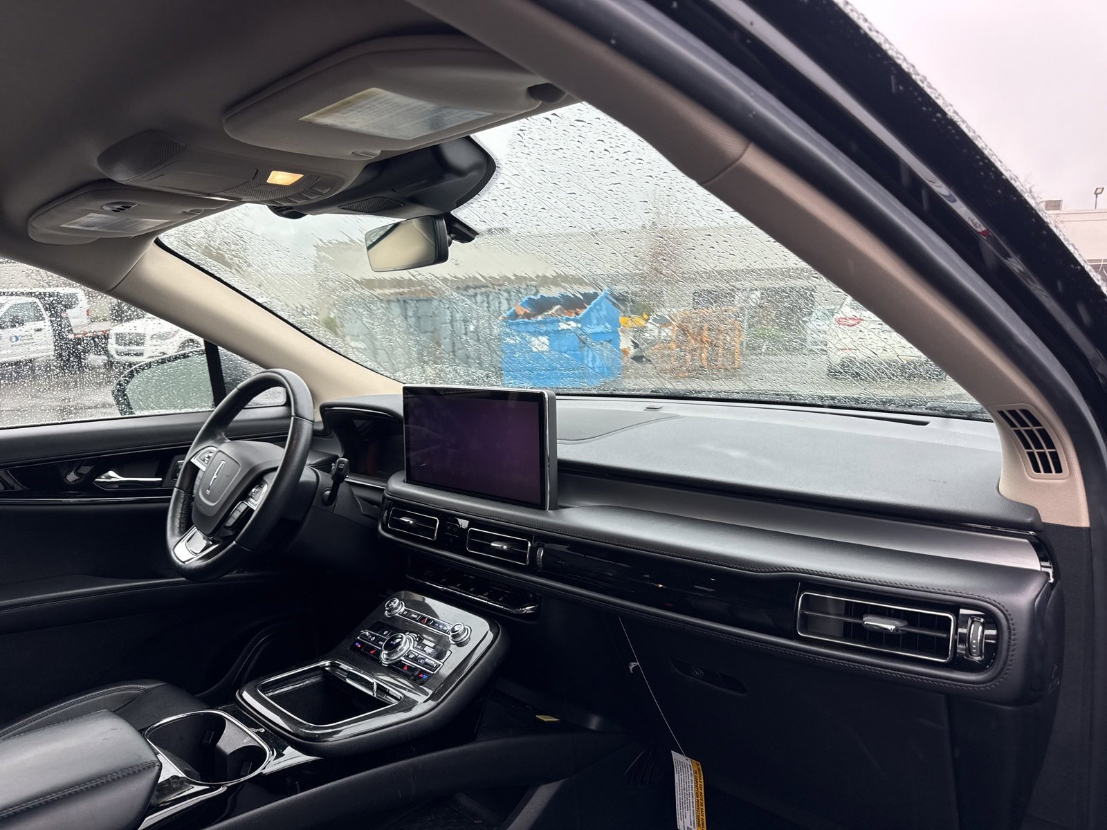 Used 2023 Lincoln Nautilus FWD w/ Premium Package image 8