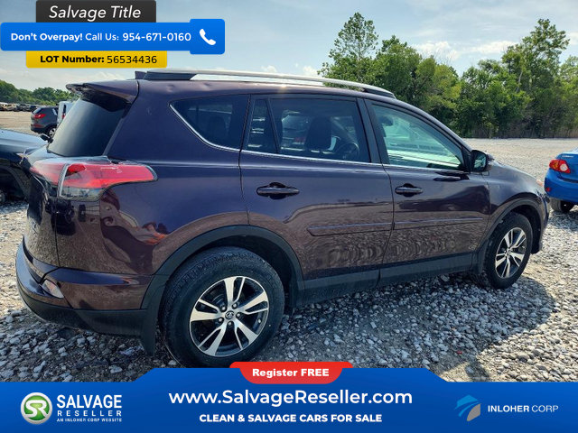 Used 2018 Toyota RAV4 XLE w/ Plus Extra Value Package AWD/4WD image 4