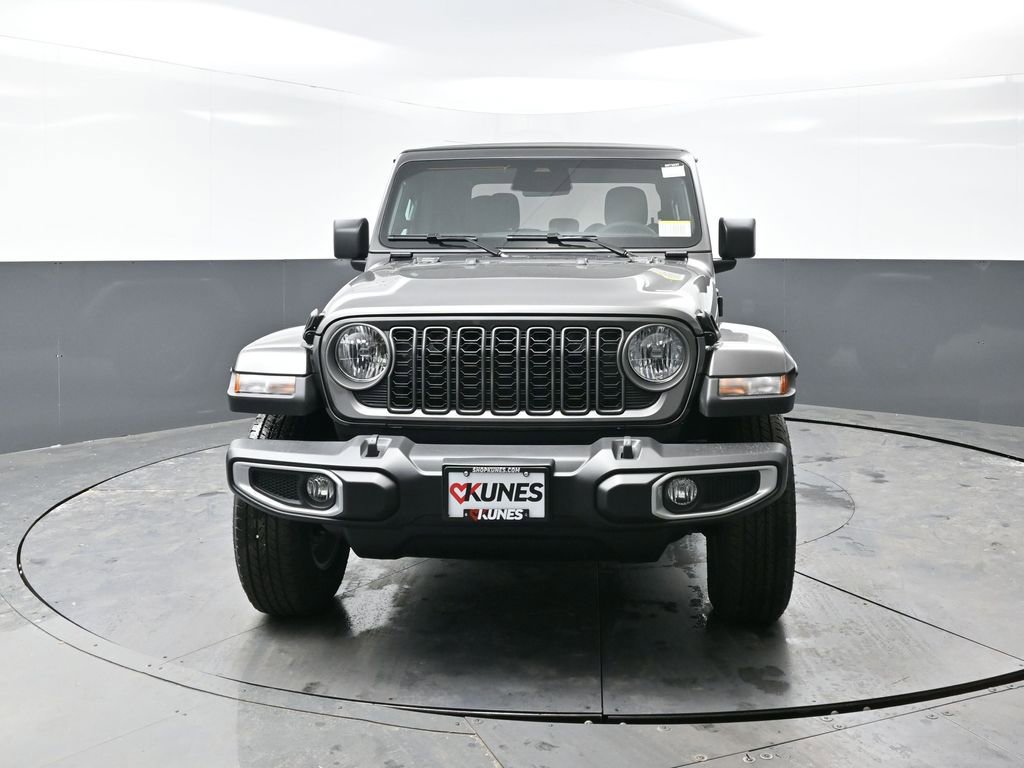 New 2026 Jeep Gladiator Sport image 6